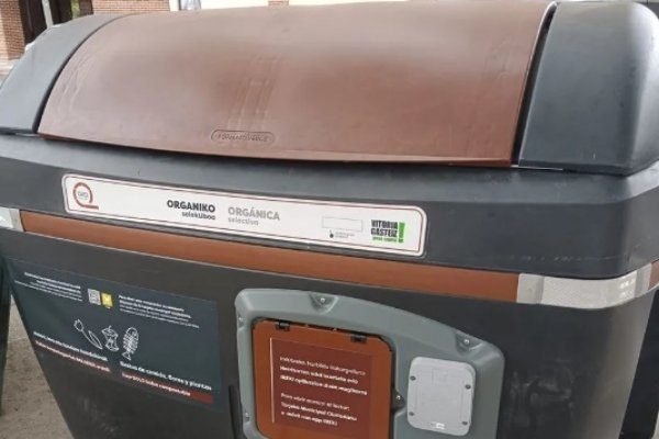 019- ASTEKLI- 23 AIARAKO KUADRILLA ACT 7